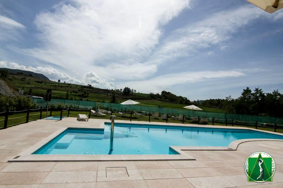 Golf Valcurone Hotel Momperone Exterior foto
