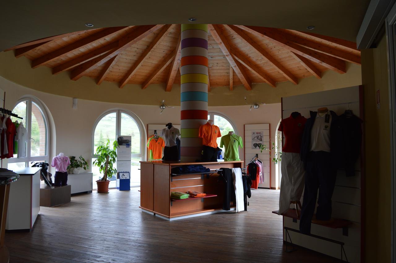 Golf Valcurone Hotel Momperone Exterior foto
